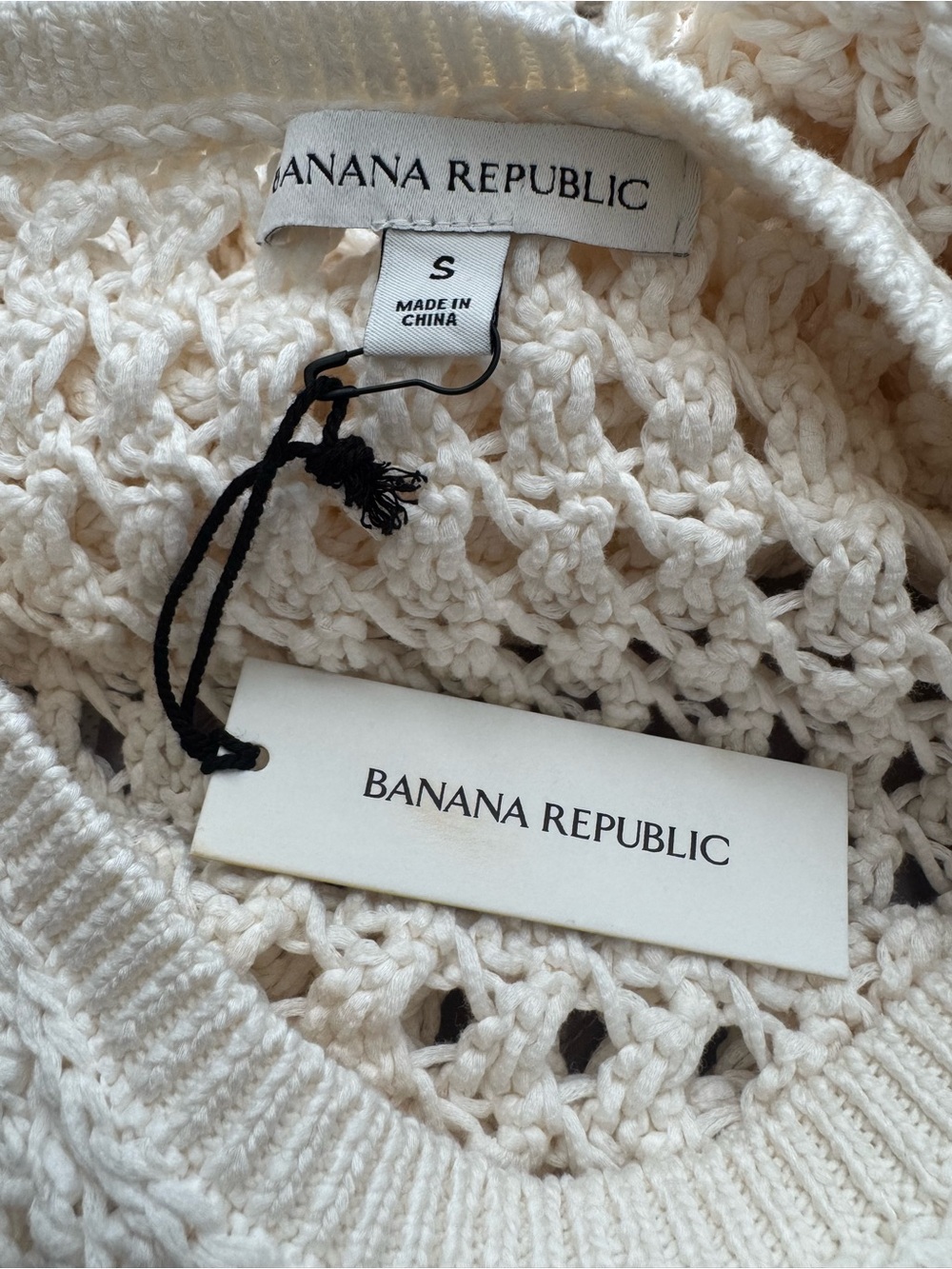 Banana Republic Cotton Crochet Style Cropped Sweater Size Small - Picture 8 of 9